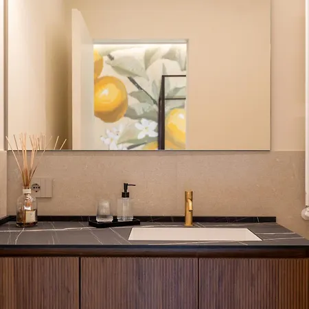 Cuore Di Brera, Unique Location, Great Charm * Milano